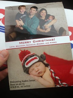 How to make your own Christmas photo card and spend less money