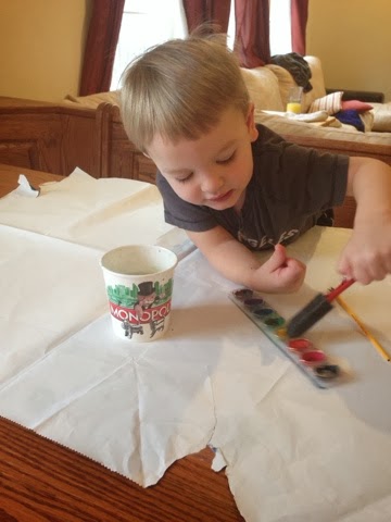 how to upcycle wrapping paper for children's artwork