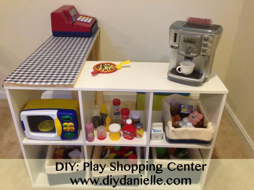 how to make an easy shopping center for pretend play