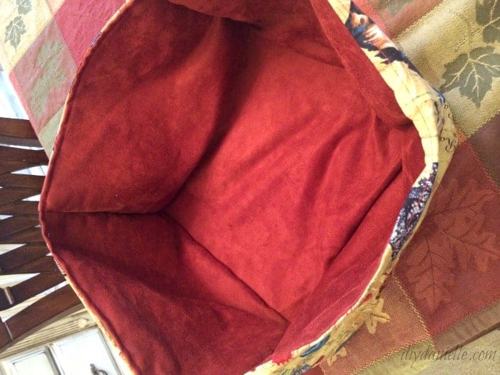 Coordinating red fabric inside of the toaster cover to go with the exterior rooster fabric.