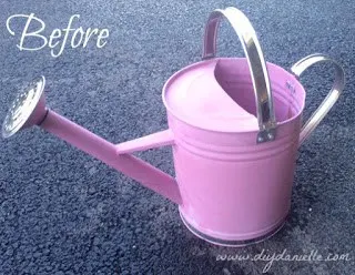 How to upcycle a watering can into 4th of July decorations for the porch.