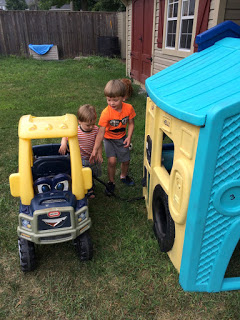 DIY Plastic Playhouse Update