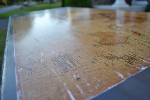 Map top for the gaming table so that it functions as a desk as well.