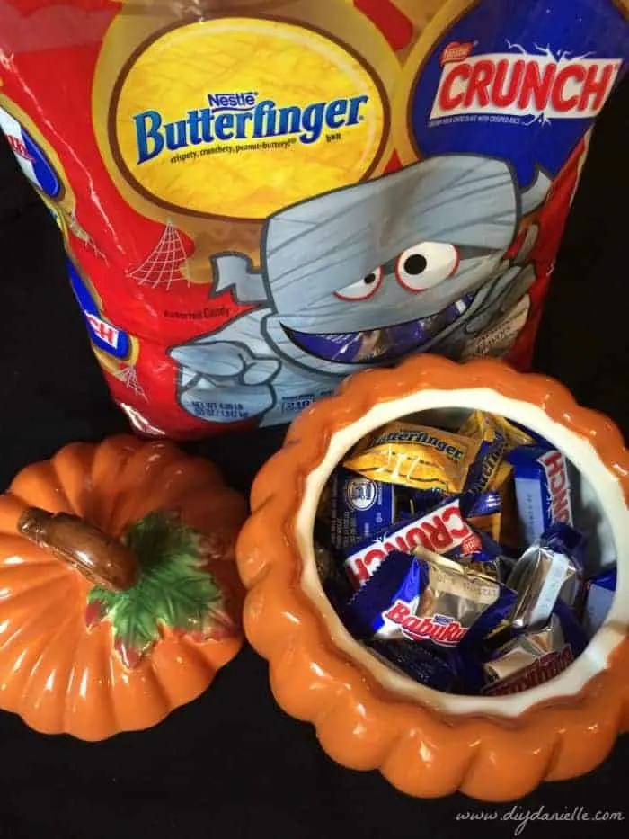 We keep some of our Halloween candy in the candy bowl around this time of year for a quick treat! #ad #Treats4All #CollectiveBias