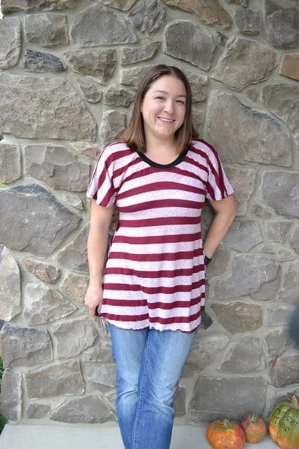 How to sew your own adult shirts for women. This was a very easy pattern and fun to put together. I used knit fabric and ribbing. #sewing 