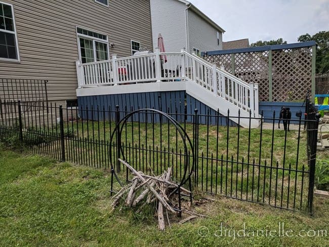 DIY Dog Run for a bathroom area for the dog.