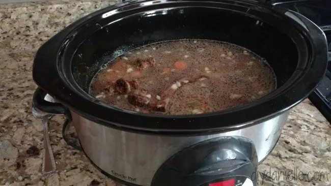 Easy Crockpot Beef Broth Recipe