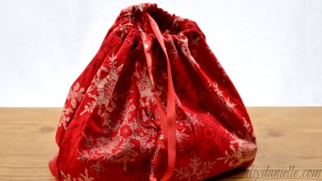 How to make the easiest reusable fabric Christmas gift bags — Sum of their  Stories Craft Blog