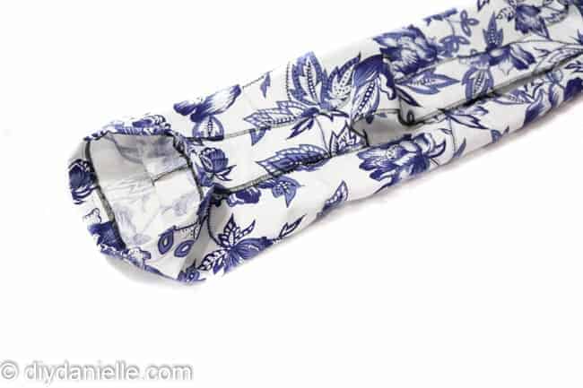 How to Make an Easy Yoga Mat Bag - DIY Danielle®