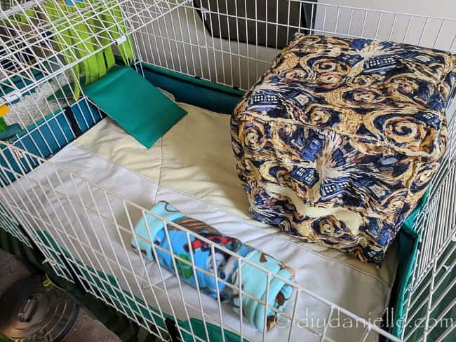 Using fleece for outlet guinea pigs