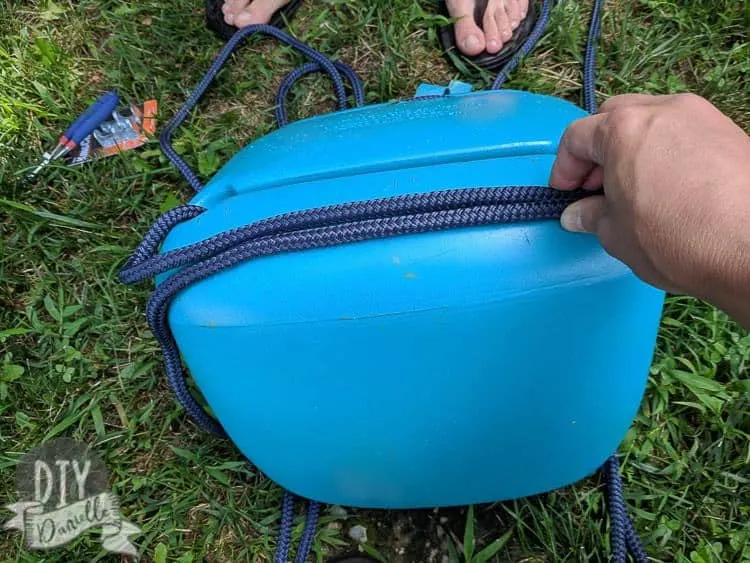 Bottom of the Little Tikes swing and how the rope will attach.