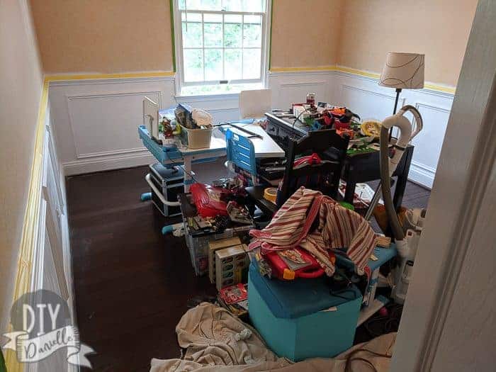 Photo of the room half finished: under the chair rail is ...