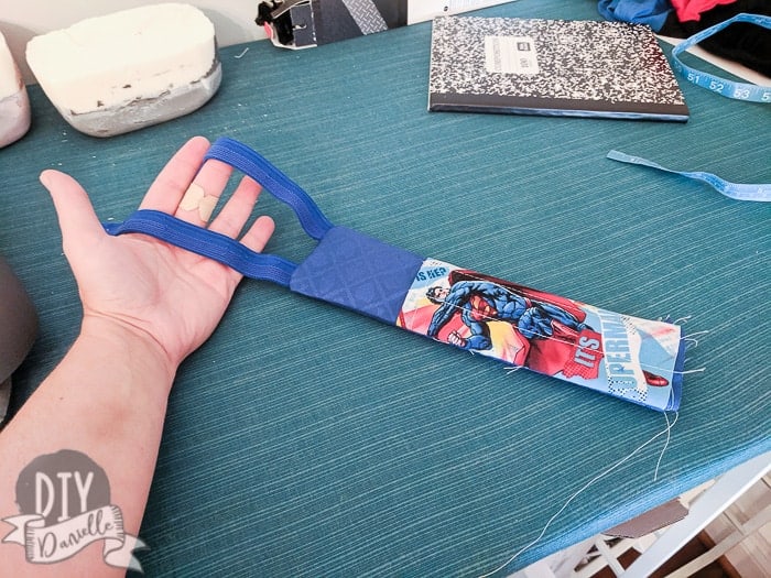 Creative Bookmark Idea DIY Pen Holder Bookmark DIY Danielle®