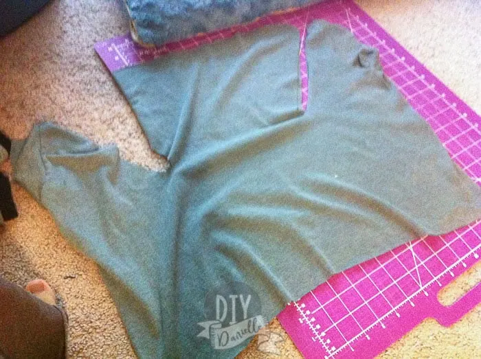 T-shirt cut out for diaper