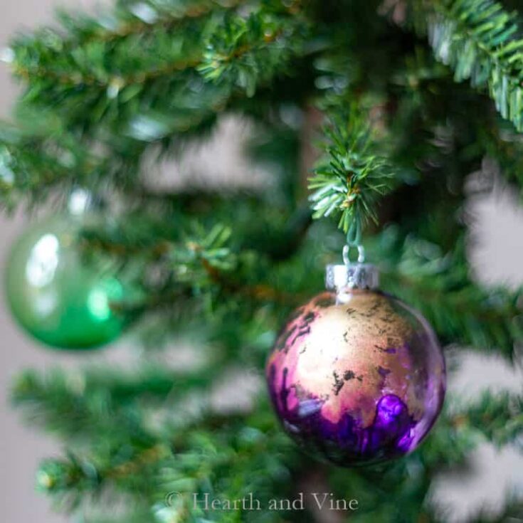 Image for Alcohol Ink Ornaments That Look Like Colorful Blown Glass