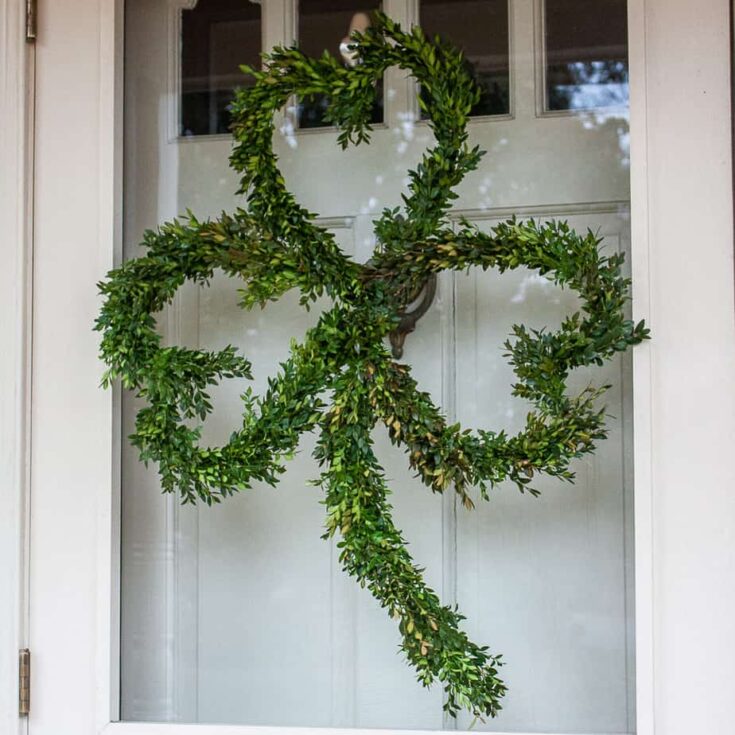 Image for Boxwood Clover Wreath for St. Patrick's Day - Sweet Pea