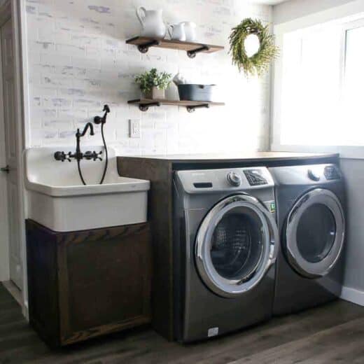 21 DIY Laundry Room Makeovers