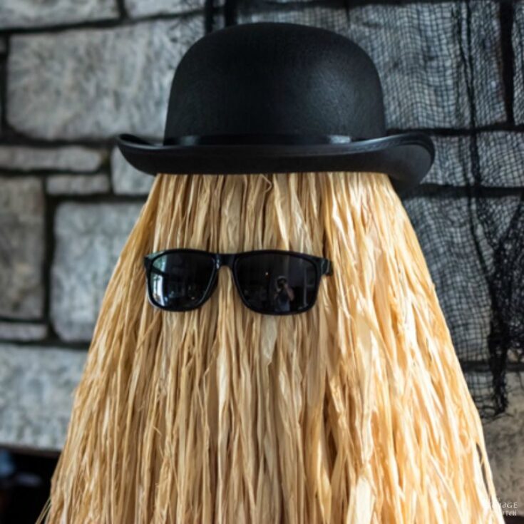 Image for DIY Cousin It Halloween Craft