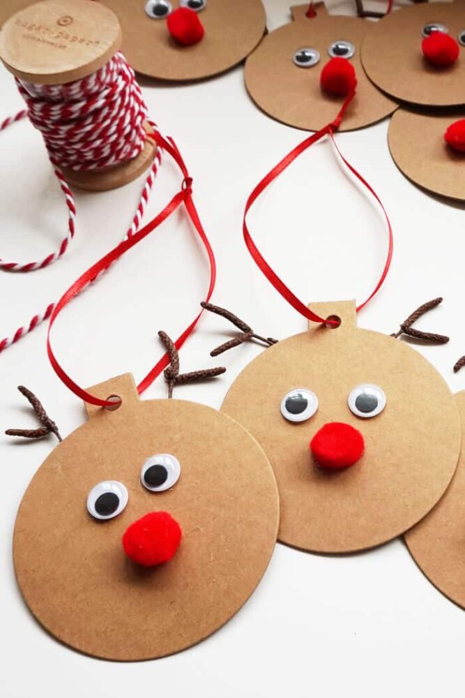 25 DIY Christmas Decorations for Kids