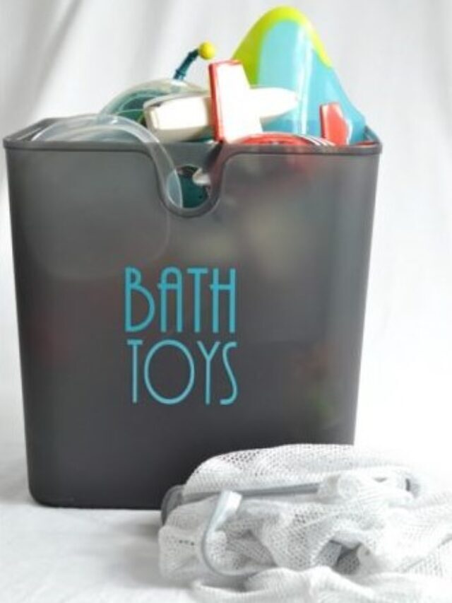 How to Clean Bath Toys in the Washing Machine