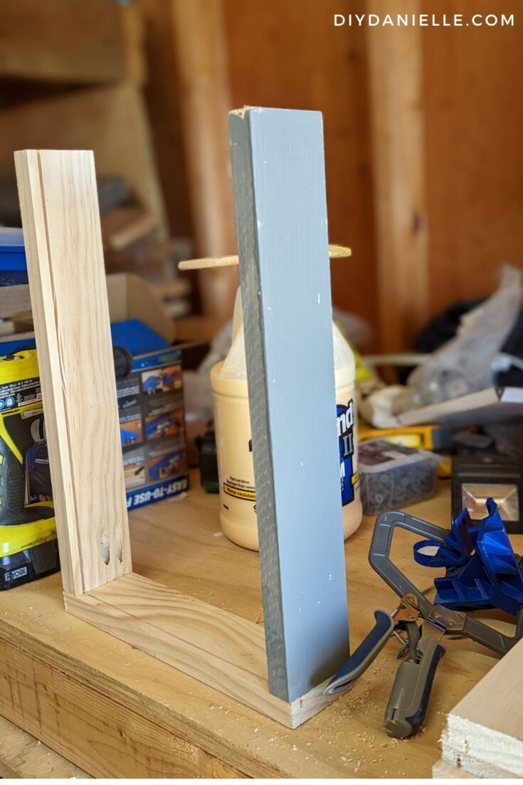 DIY Cricut Vinyl Wall Storage DIY Danielle®