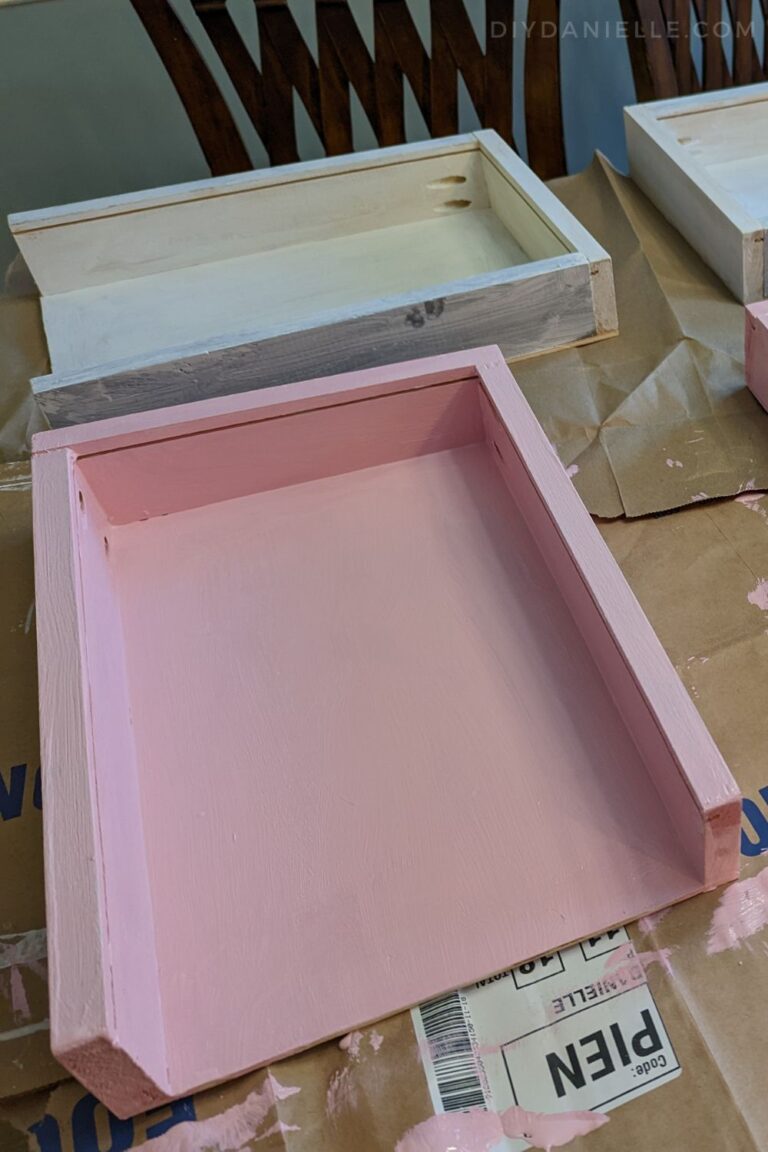 DIY Cricut Vinyl Wall Storage DIY Danielle®